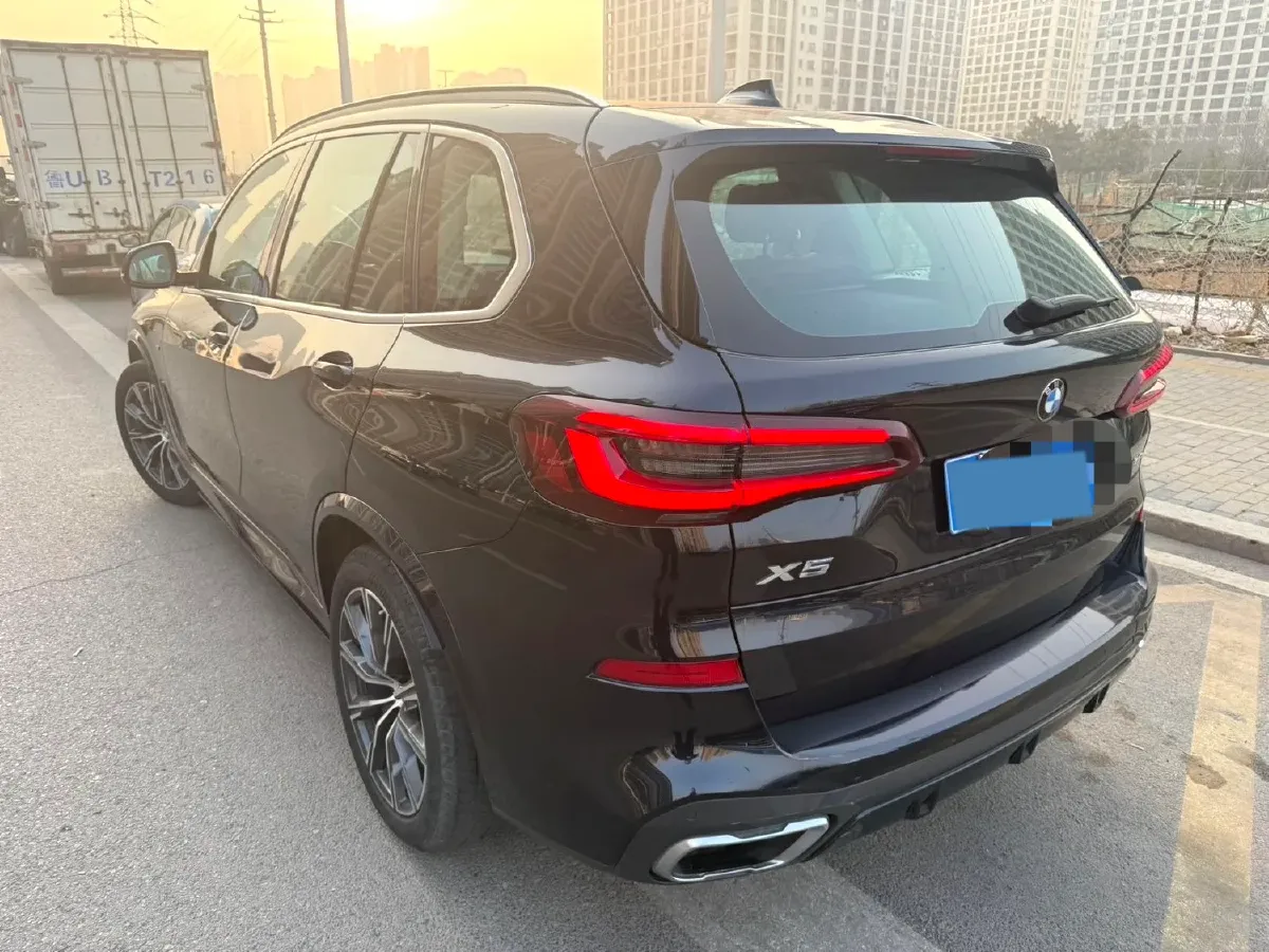 2021 BMW X5 3.0T 340HP L6 8AT,autocango,china used car exporter,china ev exporter,chinese used car exporter,chinese used ev exporter