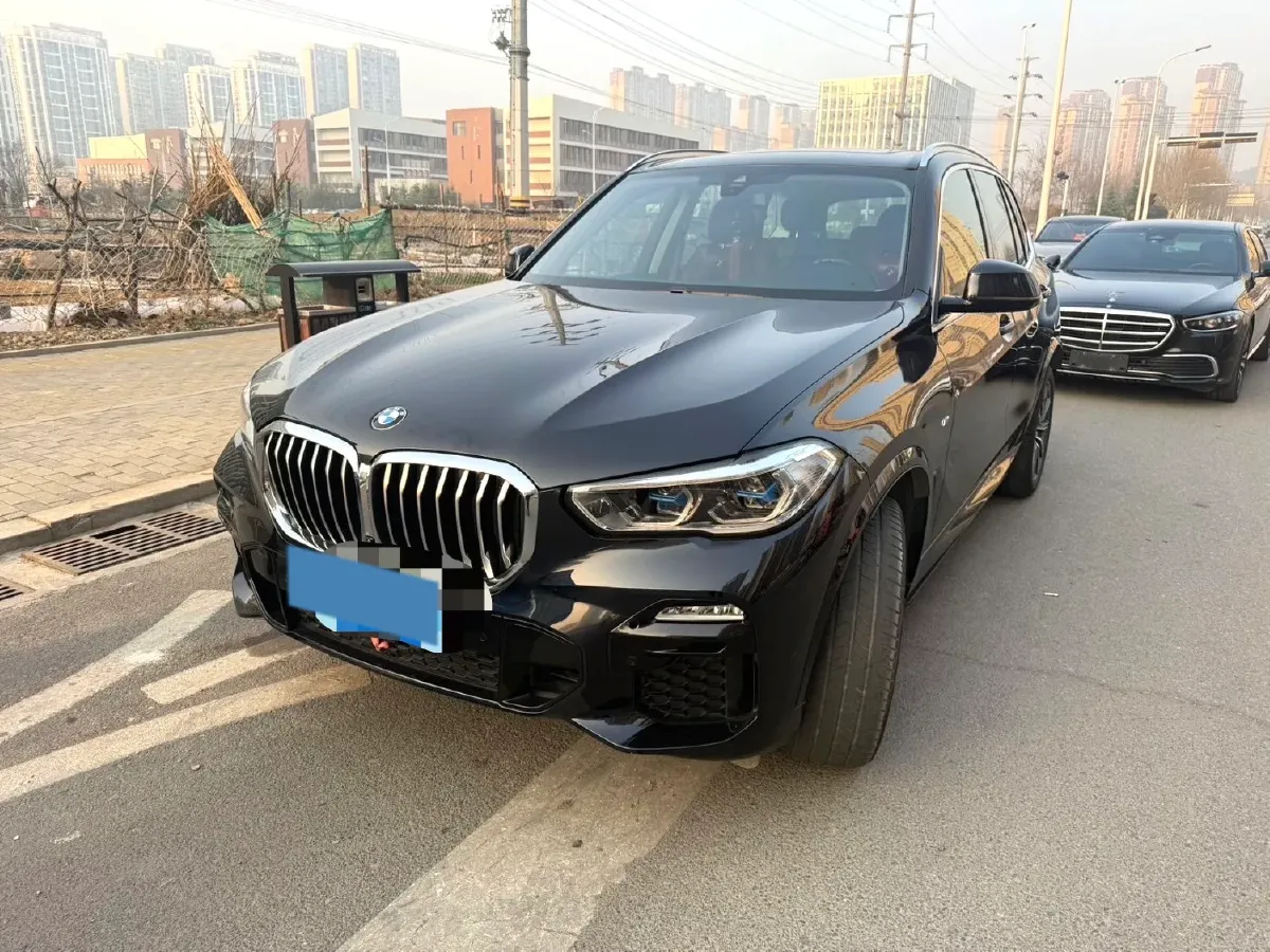 2021 BMW X5 3.0T 340HP L6 8AT,autocango,china used car exporter,china ev exporter,chinese used car exporter,chinese used ev exporter