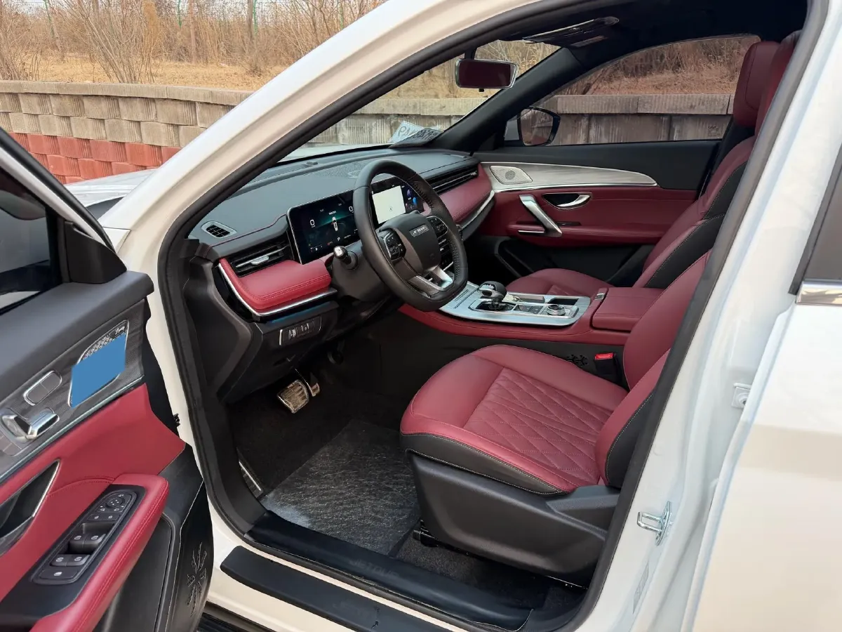 2023 ChangAn Oshan X7 Plus 1.5T 188HP L4 7DCT,autocango,china used car exporter,china ev exporter,chinese used car exporter,chinese used ev exporter