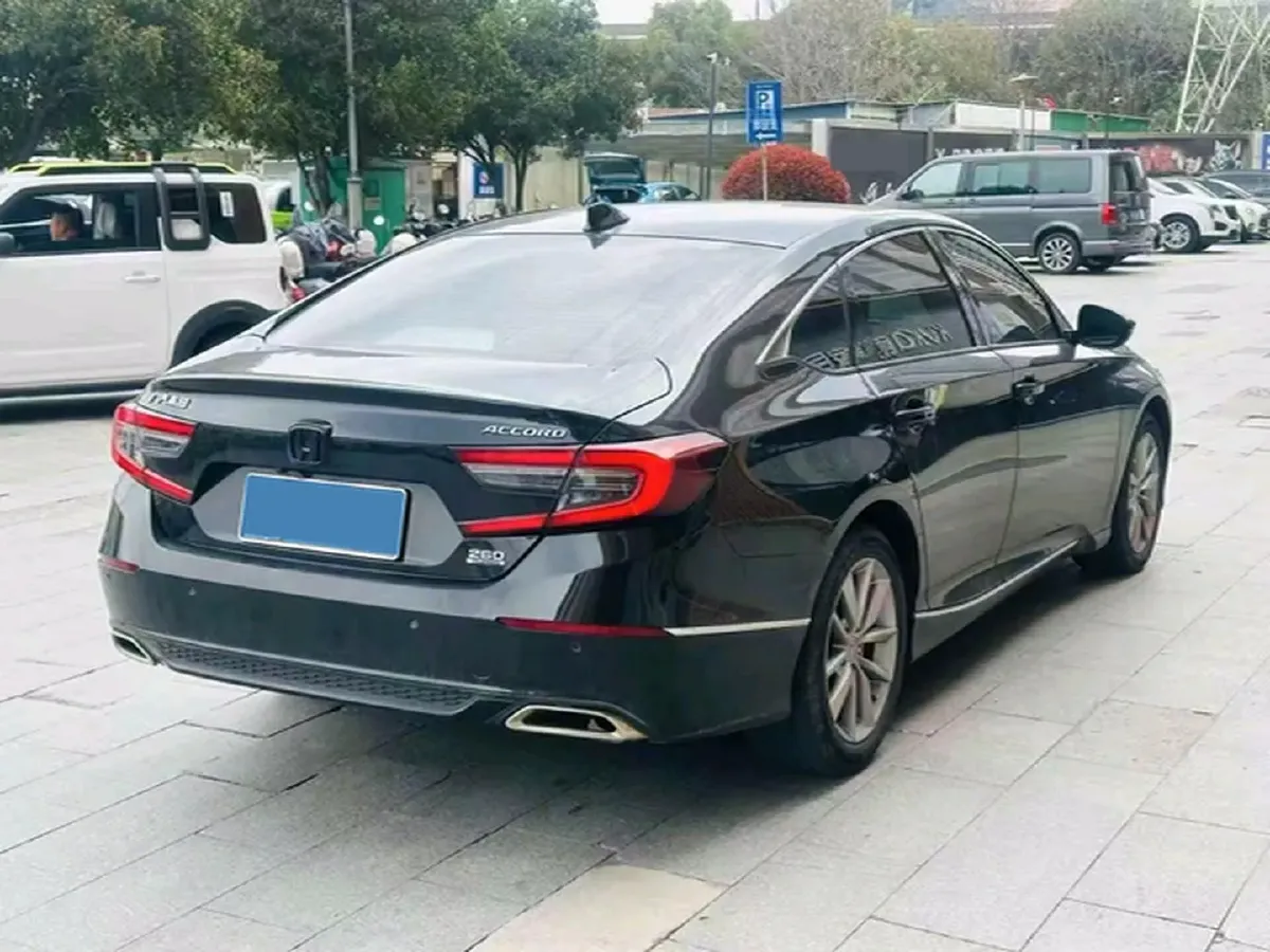 2022 Honda Accord 1.5T 194HP L4 CVT,autocango,china used car exporter,china ev exporter,chinese used car exporter,chinese used ev exporter