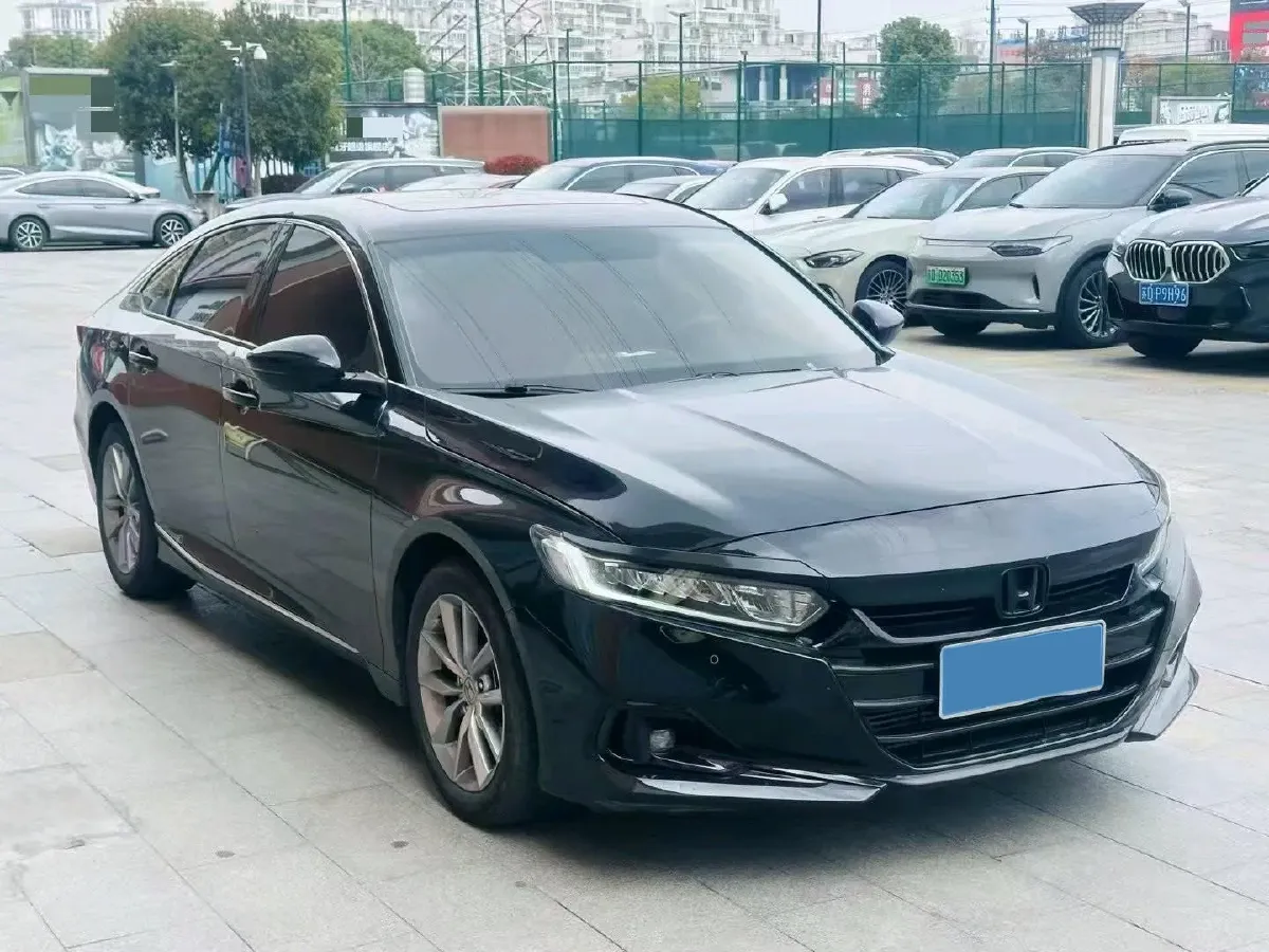 2022 Honda Accord 1.5T 194HP L4 CVT,autocango,china used car exporter,china ev exporter,chinese used car exporter,chinese used ev exporter