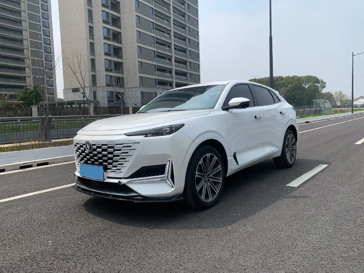 2021 ChangAn UNI-K 2.0T 233HP L4 8AT,autocango,china used car exporter,china ev exporter,chinese used car exporter,chinese used ev exporter