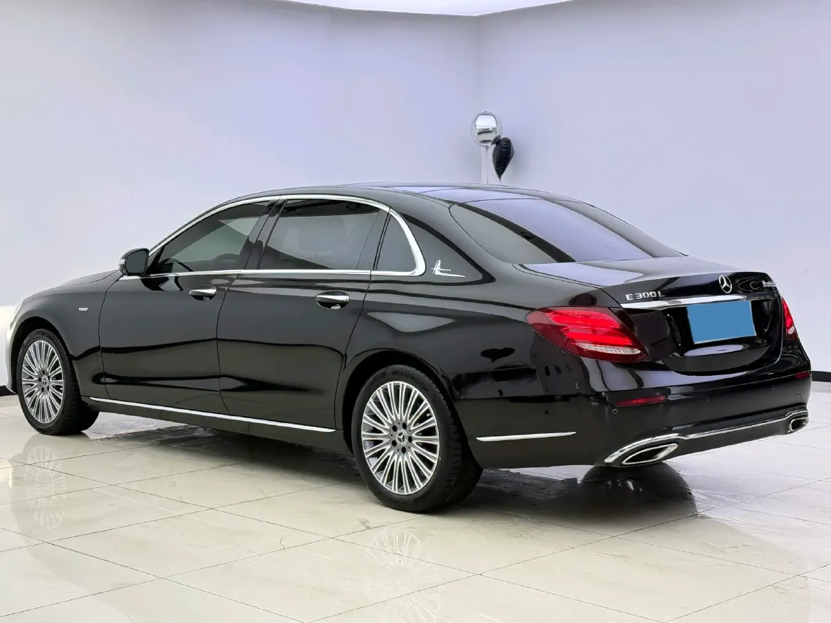 2020 Mercedes-Benz E Class 2.0T 258HP L4 9AT,autocango,china used car exporter,china ev exporter,chinese used car exporter,chinese used ev exporter