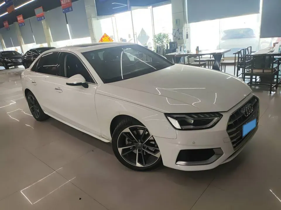 2020 Audi A4L 2.0T 190HP L4 7DCT,autocango,china used car exporter,china ev exporter,chinese used car exporter,chinese used ev exporter
