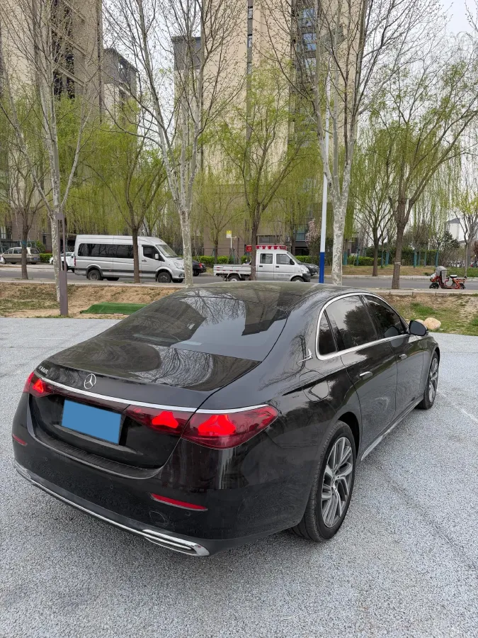 2024 Mercedes-Benz E Class 2.0T 258HP L4 9AT,autocango,china used car exporter,china ev exporter,chinese used car exporter,chinese used ev exporter