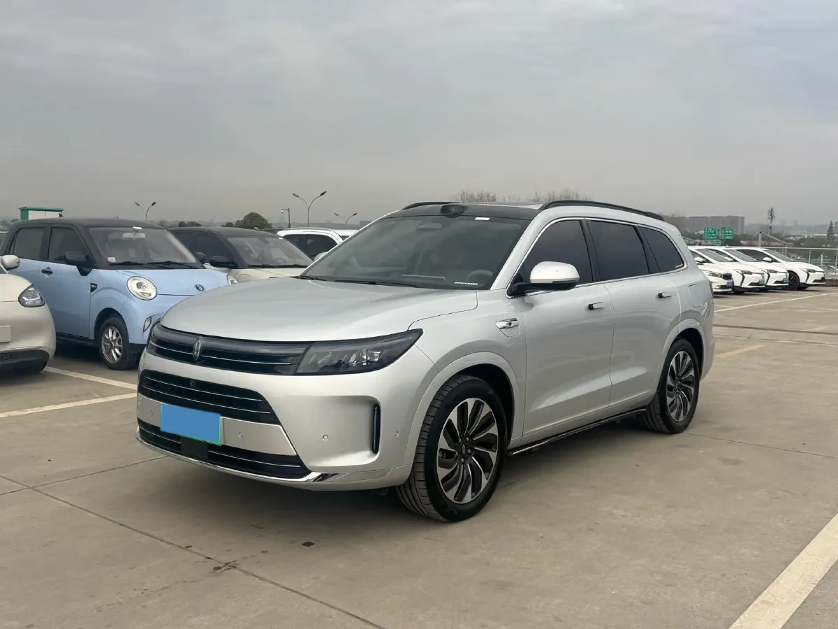 2024 AITO AITO M7 1.5T 152HP L4 REEV 40KWH,autocango,china used car exporter,china ev exporter,chinese used car exporter,chinese used ev exporter