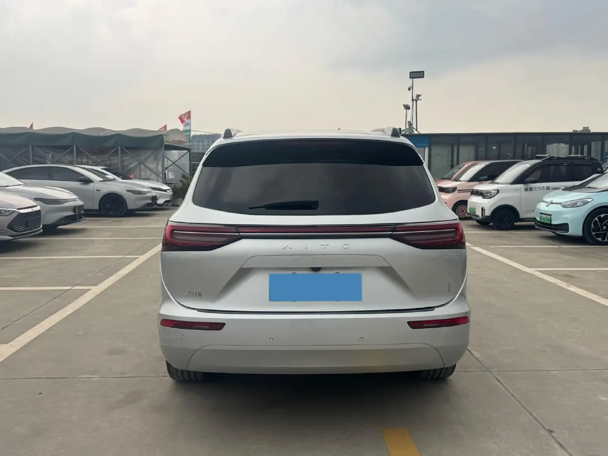 2024 AITO AITO M7 1.5T 152HP L4 REEV 40KWH,autocango,china used car exporter,china ev exporter,chinese used car exporter,chinese used ev exporter
