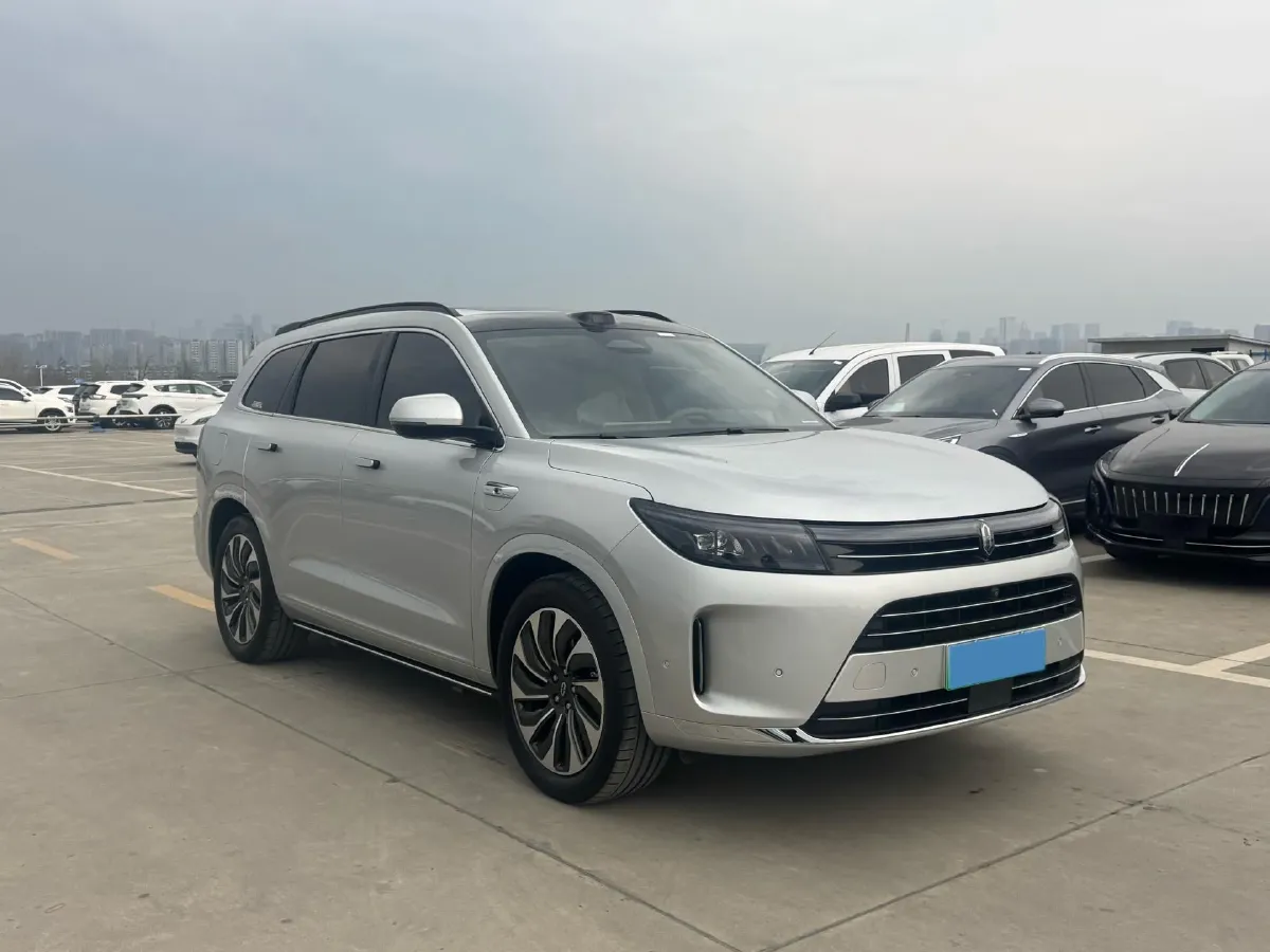 2024 AITO AITO M7 1.5T 152HP L4 REEV 40KWH,autocango,china used car exporter,china ev exporter,chinese used car exporter,chinese used ev exporter