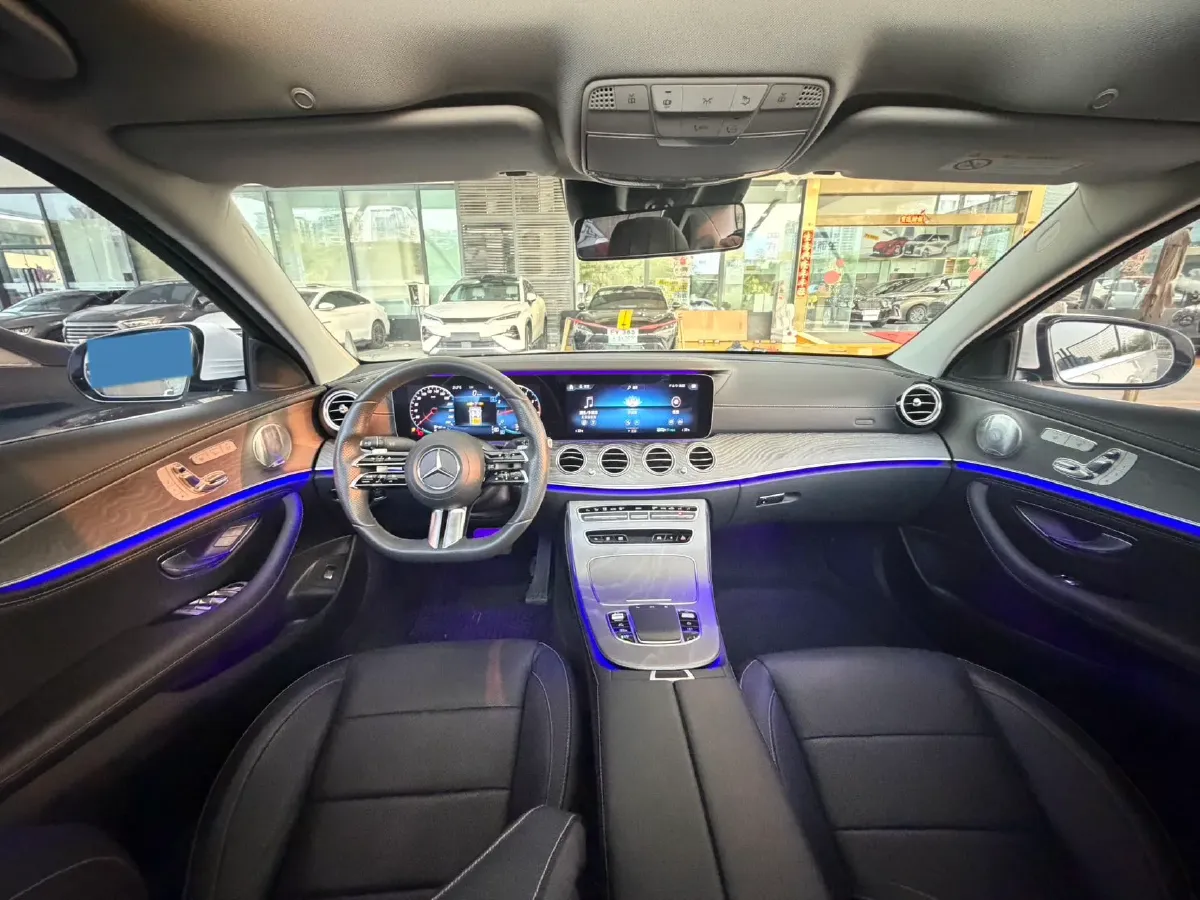 2021 Mercedes-Benz E Class 2.0T 258HP L4 9AT,autocango,china used car exporter,china ev exporter,chinese used car exporter,chinese used ev exporter