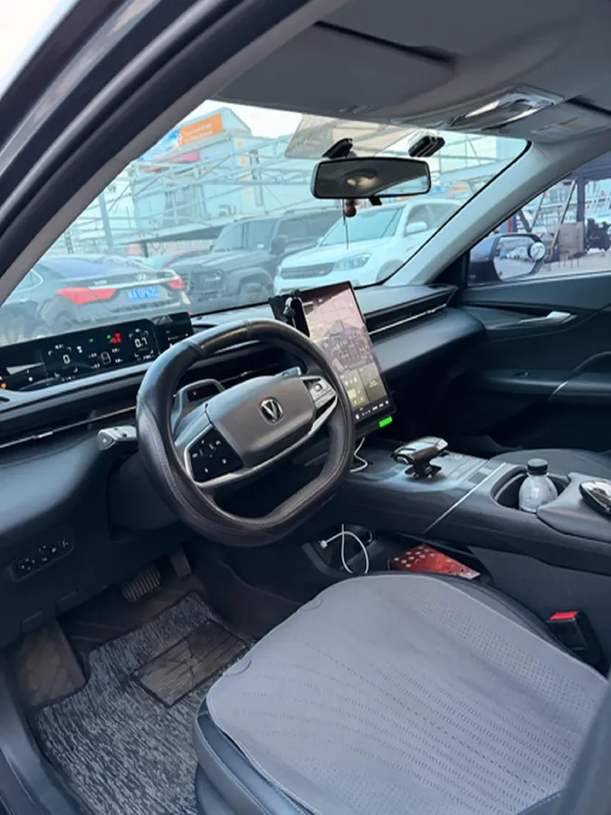 2023 ChangAn Oshan Z6 1.5T 188HP L4 7DCT,autocango,china used car exporter,china ev exporter,chinese used car exporter,chinese used ev exporter