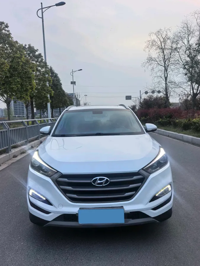 2018 Hyundai Tucson 1.6T 177HP L4 7DCT,autocango,china used car exporter,china ev exporter,chinese used car exporter,chinese used ev exporter