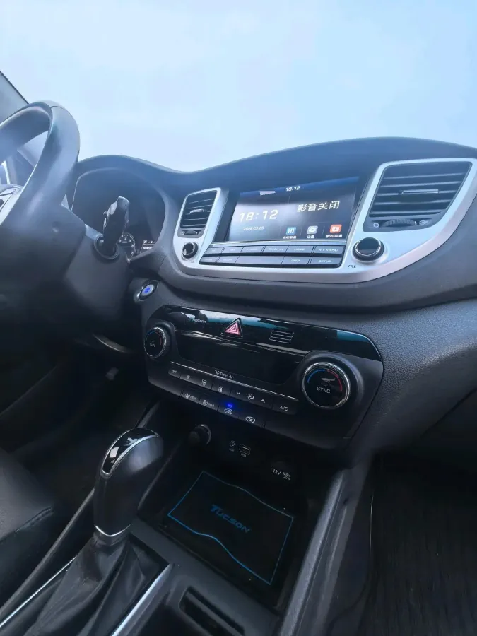 2018 Hyundai Tucson 1.6T 177HP L4 7DCT,autocango,china used car exporter,china ev exporter,chinese used car exporter,chinese used ev exporter