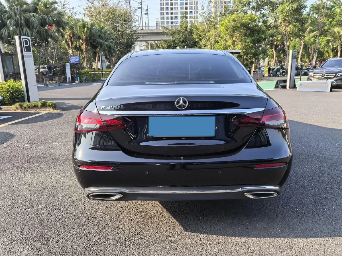 2022 Mercedes-Benz E Class 2.0T 258HP L4 9AT,autocango,china used car exporter,china ev exporter,chinese used car exporter,chinese used ev exporter