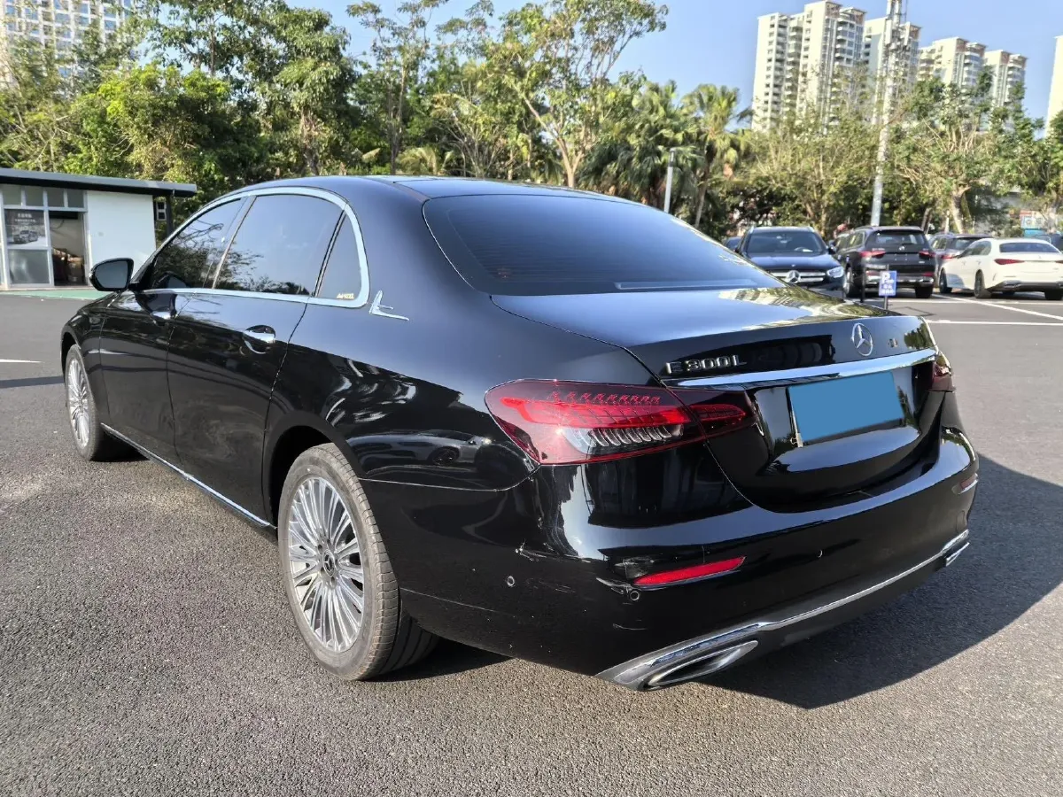 2022 Mercedes-Benz E Class 2.0T 258HP L4 9AT,autocango,china used car exporter,china ev exporter,chinese used car exporter,chinese used ev exporter