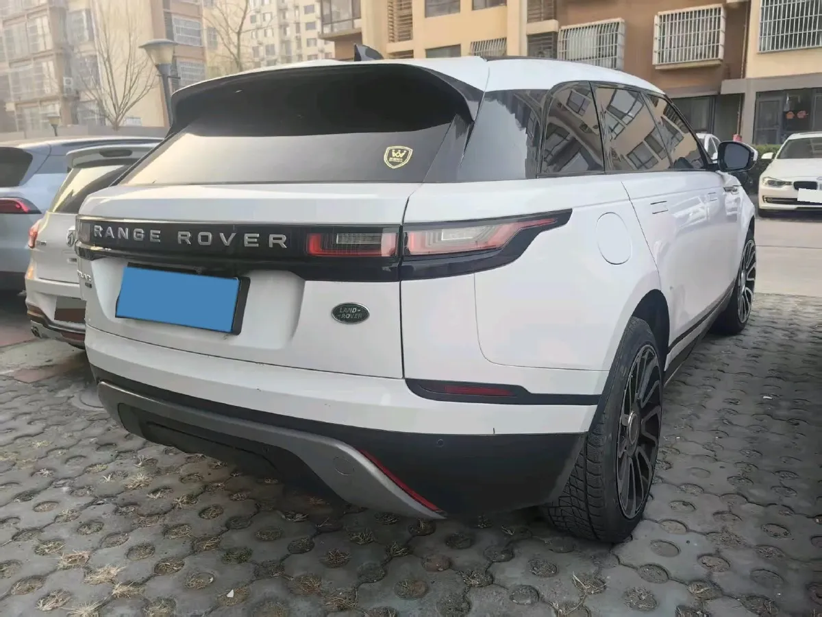 2018 Land Rover Discovery 2.0T 300HP L4 8AT,autocango,china used car exporter,china ev exporter,chinese used car exporter,chinese used ev exporter