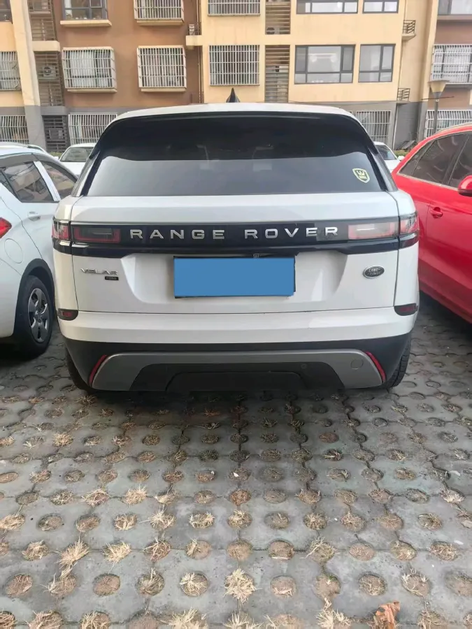 2018 Land Rover Discovery 2.0T 300HP L4 8AT,autocango,china used car exporter,china ev exporter,chinese used car exporter,chinese used ev exporter