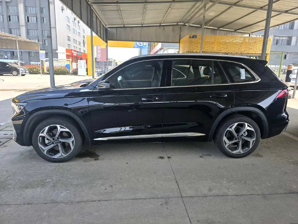 2024 Geely Monjaro 2.0T 218HP L4 7DCT,autocango,china used car exporter,china ev exporter,chinese used car exporter,chinese used ev exporter