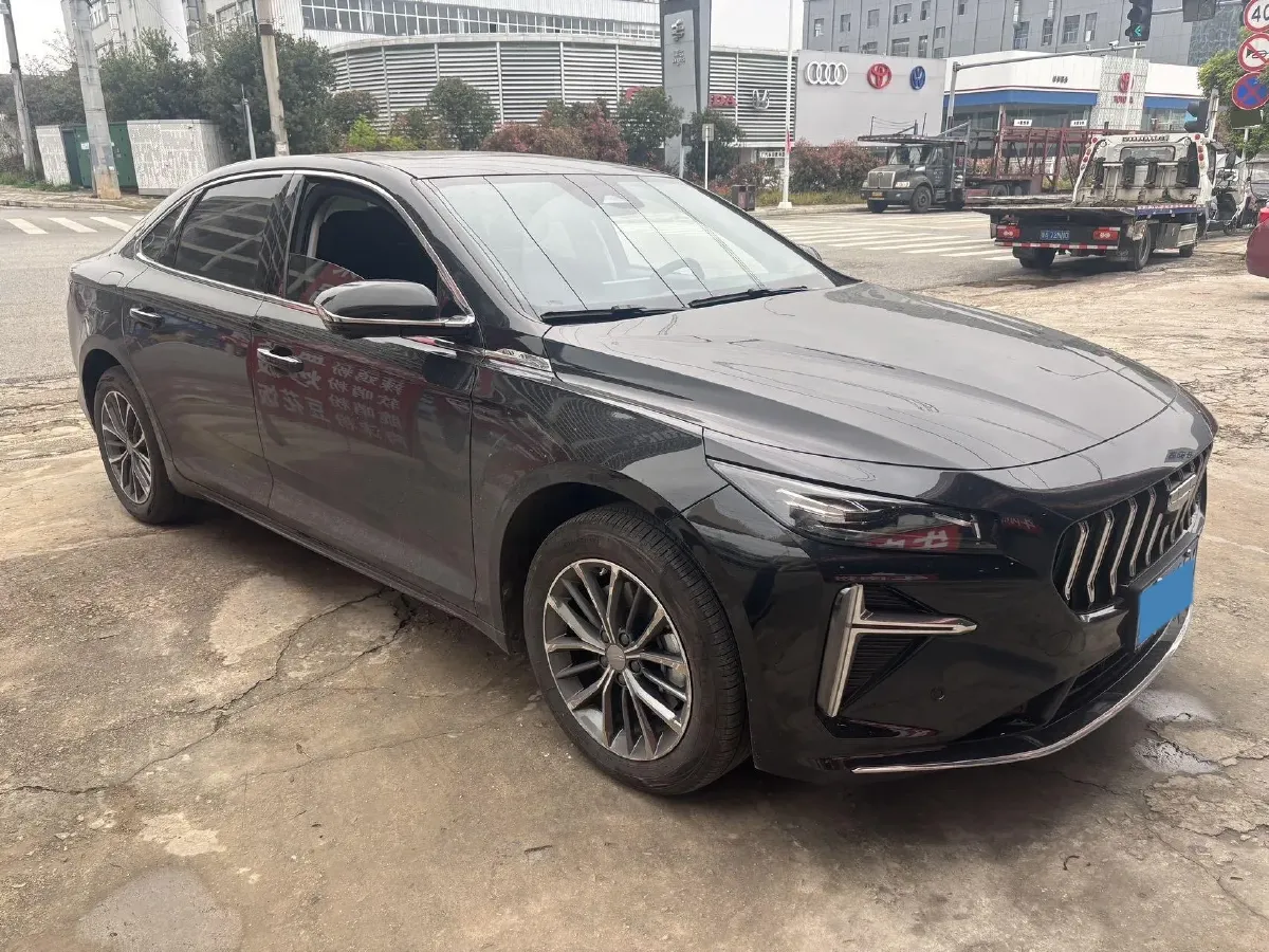 2024 Geely PrefaceL 1.5T 163HP L4 3DHT Hybrid,autocango,china used car exporter,china ev exporter,chinese used car exporter,chinese used ev exporter