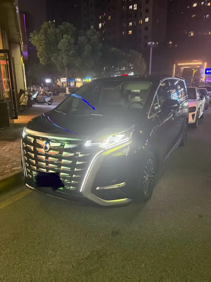 2024 Denza D9 1.5T 139HP L4 E-CVT PHEV 40KWH,autocango,china used car exporter,china ev exporter,chinese used car exporter,chinese used ev exporter