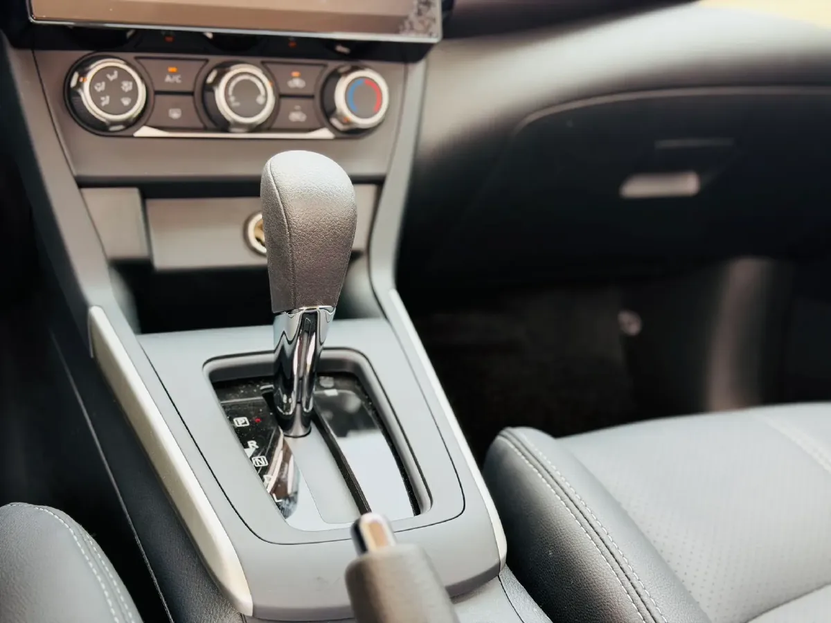 2024 Nissan Sylphy 1.6L 122HP L4 CVT,autocango,china used car exporter,china ev exporter,chinese used car exporter,chinese used ev exporter