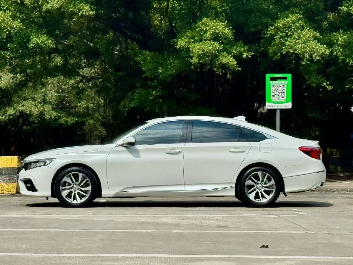 2019 Honda Inspire 1.5T 194HP L4 CVT,autocango,china used car exporter,china ev exporter,chinese used car exporter,chinese used ev exporter