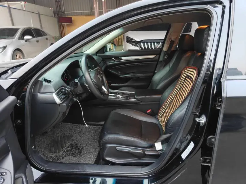 2018 Honda Accord 2.0L 146HP L4 E-CVT Hybrid,autocango,china used car exporter,china ev exporter,chinese used car exporter,chinese used ev exporter