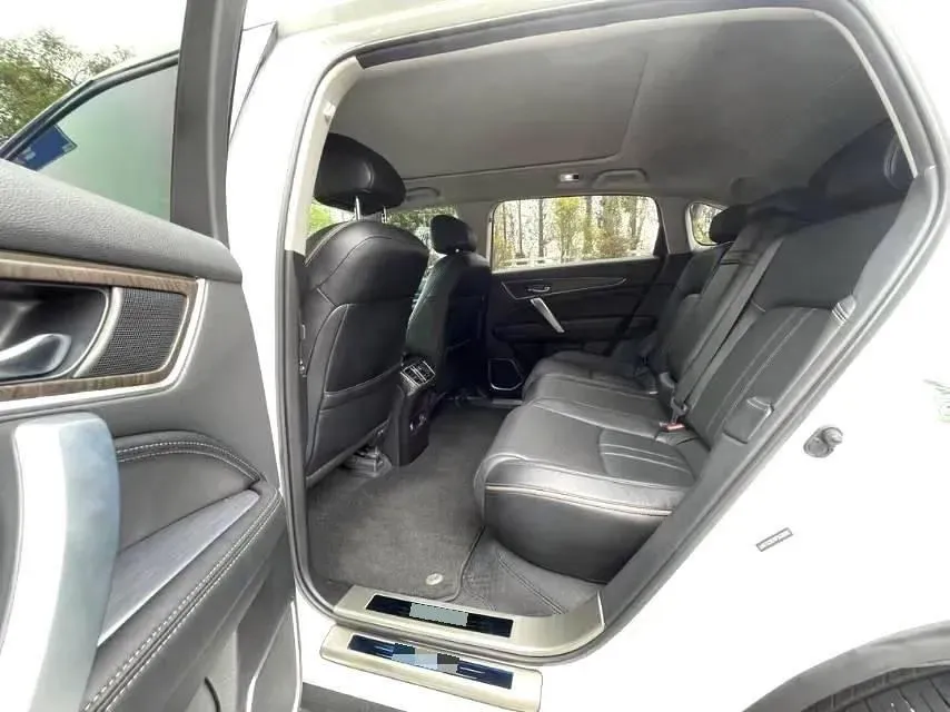 2020 Honda Avancier 2.0T 272HP L4 9AT,autocango,china used car exporter,china ev exporter,chinese used car exporter,chinese used ev exporter