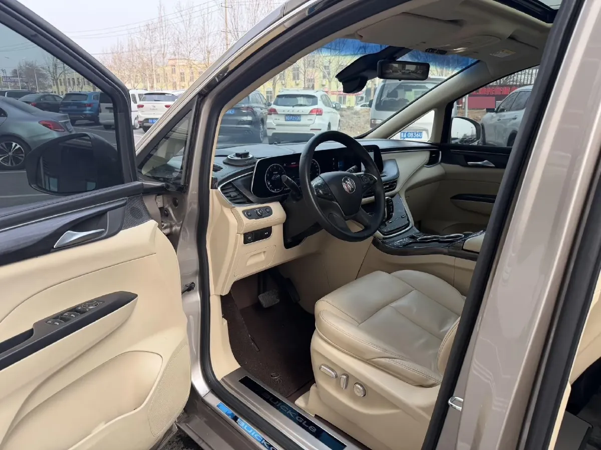 2022 Buick GL8 2.0T 237HP L4 9AT,autocango,china used car exporter,china ev exporter,chinese used car exporter,chinese used ev exporter