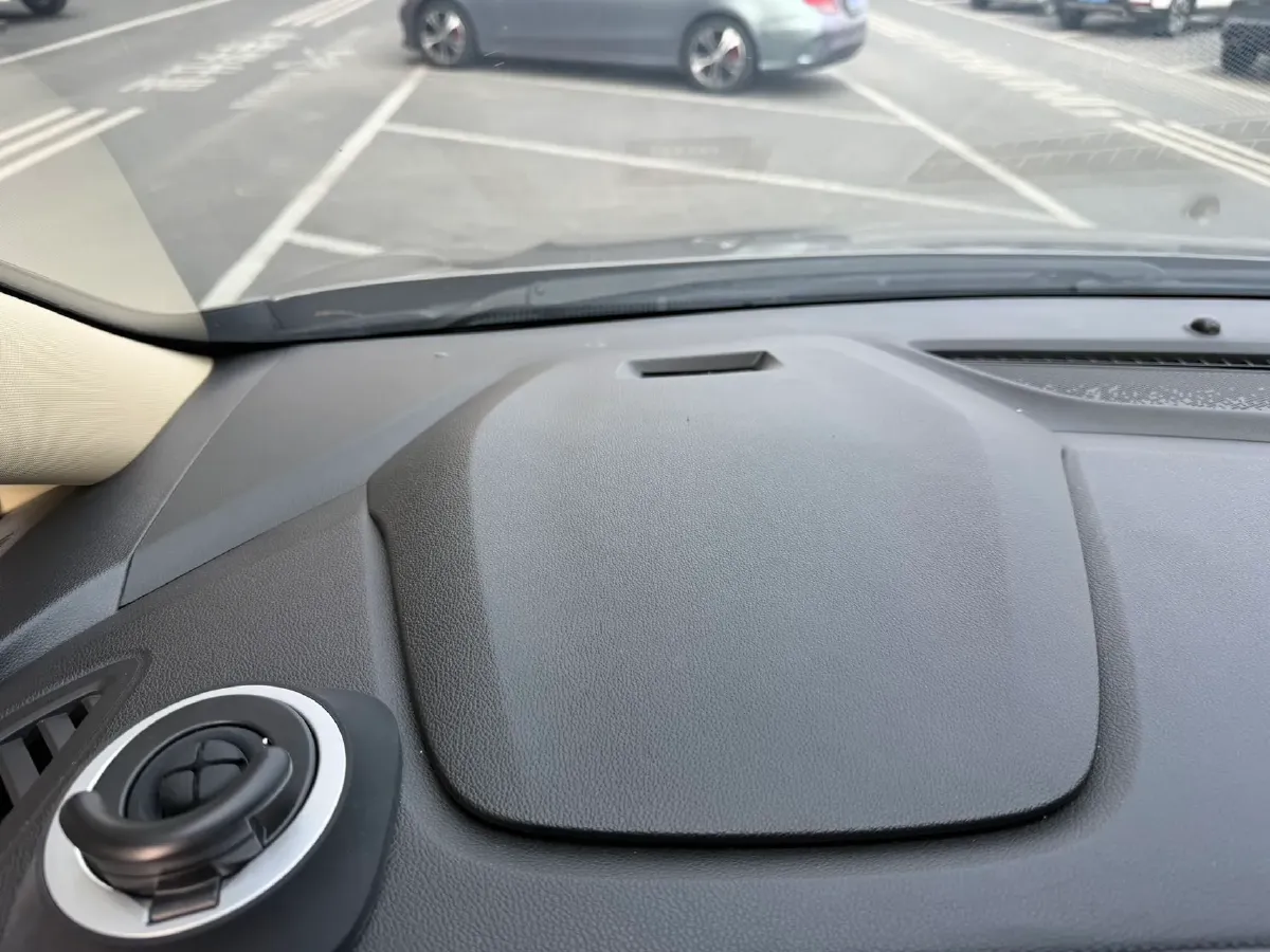 2022 Buick GL8 2.0T 237HP L4 9AT,autocango,china used car exporter,china ev exporter,chinese used car exporter,chinese used ev exporter