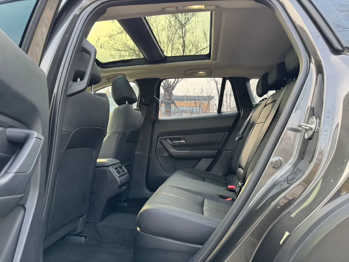 2023 Mazda CX-50 2.0L 155HP L4 6AT,autocango,china used car exporter,china ev exporter,chinese used car exporter,chinese used ev exporter