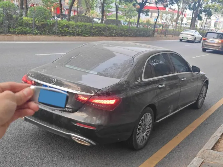 2022 Mercedes-Benz GLC Class 2.0T 258HP L4 9AT,autocango,china used car exporter,china ev exporter,chinese used car exporter,chinese used ev exporter