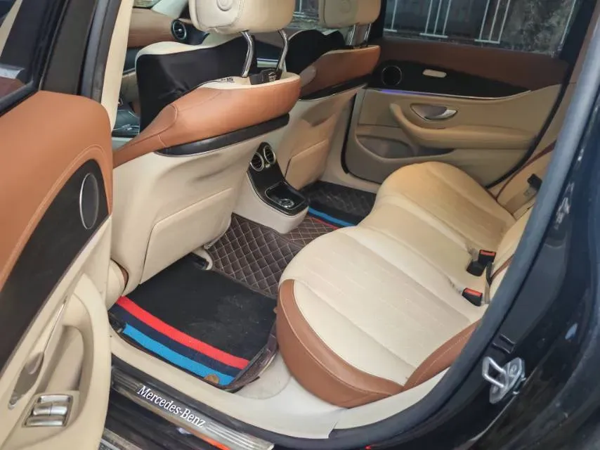 2022 Mercedes-Benz GLC Class 2.0T 258HP L4 9AT,autocango,china used car exporter,china ev exporter,chinese used car exporter,chinese used ev exporter