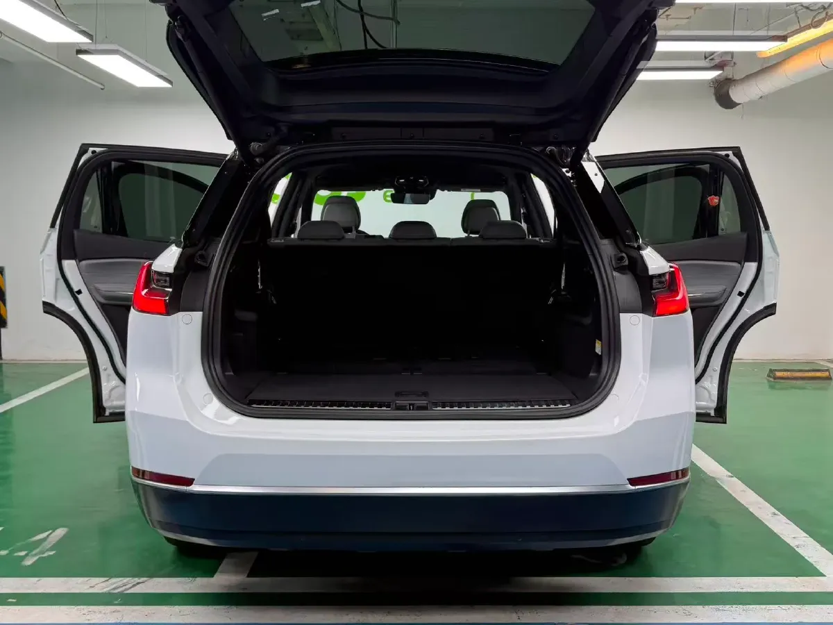 2022 NIO ES8 BEV 75KWH,autocango,china used car exporter,china ev exporter,chinese used car exporter,chinese used ev exporter