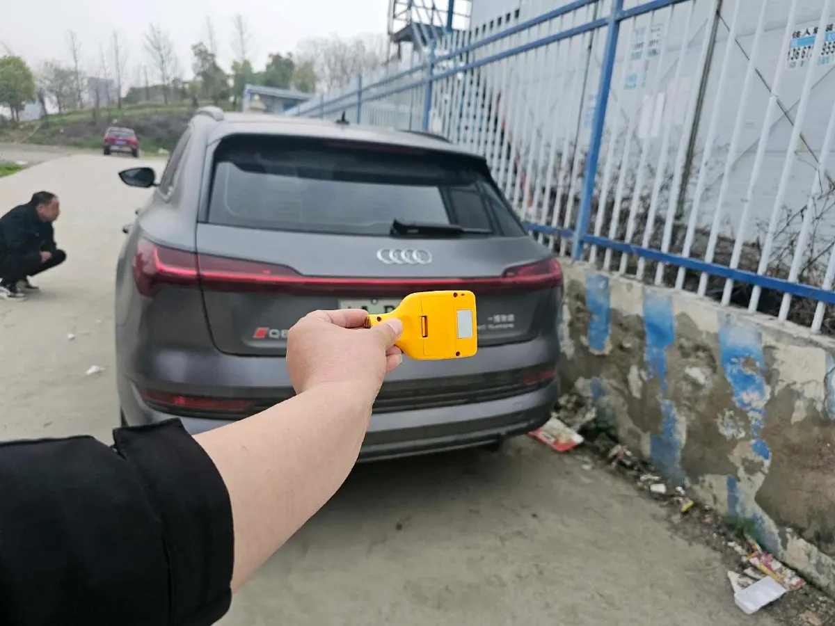 2021 Audi e-tron BEV 96.7KWH,autocango,china used car exporter,china ev exporter,chinese used car exporter,chinese used ev exporter