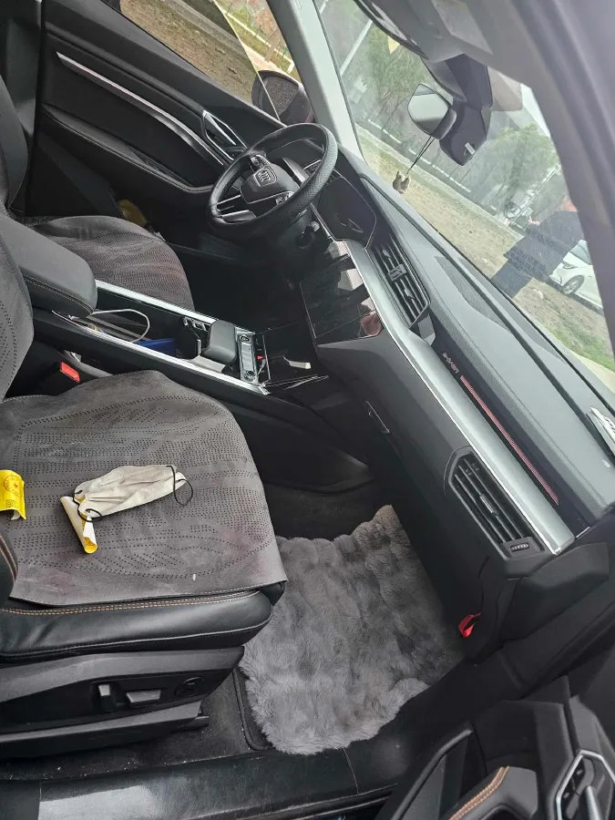 2021 Audi e-tron BEV 96.7KWH,autocango,china used car exporter,china ev exporter,chinese used car exporter,chinese used ev exporter