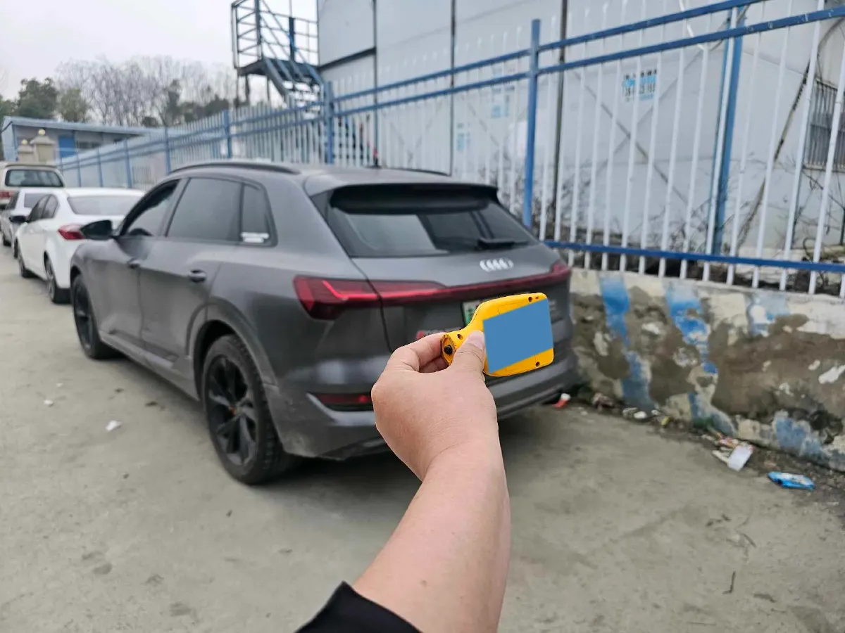 2021 Audi e-tron BEV 96.7KWH,autocango,china used car exporter,china ev exporter,chinese used car exporter,chinese used ev exporter