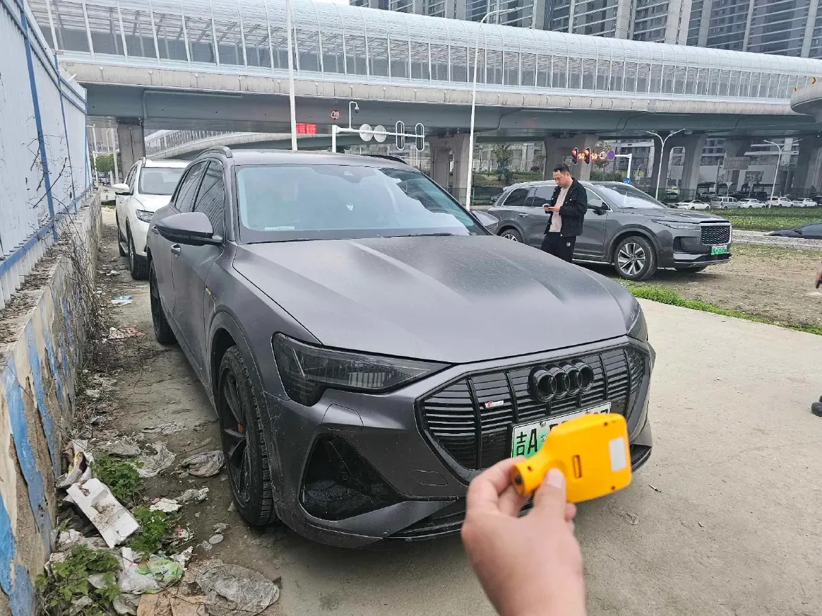 2021 Audi e-tron BEV 96.7KWH,autocango,china used car exporter,china ev exporter,chinese used car exporter,chinese used ev exporter