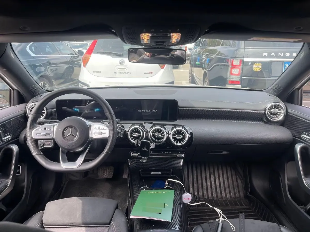 2021 Mercedes-Benz A Class 1.3T 163HP L4 7DCT,autocango,china used car exporter,china ev exporter,chinese used car exporter,chinese used ev exporter
