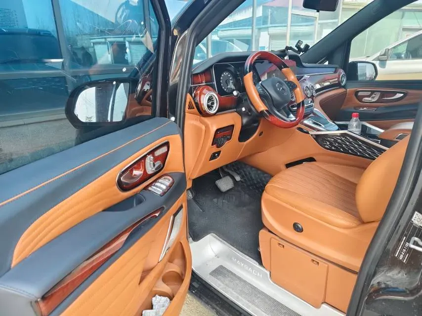 2023 Mercedes-Benz Vito 2.0T 211HP L4 9AT,autocango,china used car exporter,china ev exporter,chinese used car exporter,chinese used ev exporter