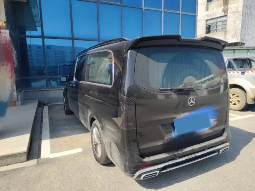 2023 Mercedes-Benz Vito 2.0T 211HP L4 9AT,autocango,china used car exporter,china ev exporter,chinese used car exporter,chinese used ev exporter