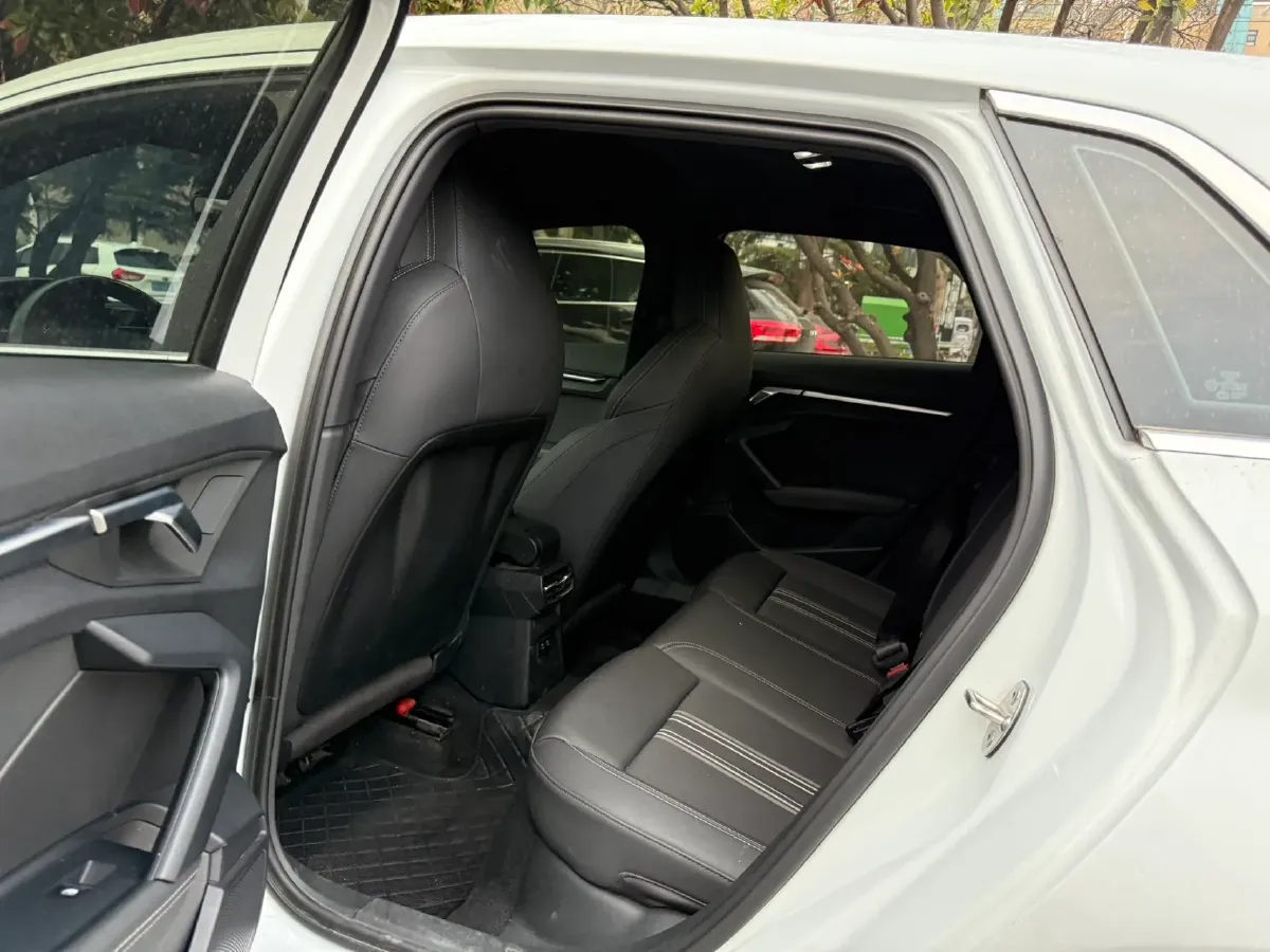 2022 Audi A3 1.4T 150HP L4 7DCT,autocango,china used car exporter,china ev exporter,chinese used car exporter,chinese used ev exporter