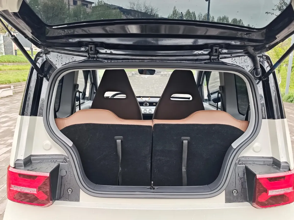 2022 WuLing HongGuang MINI EV BEV 26.5KWH,autocango,china used car exporter,china ev exporter,chinese used car exporter,chinese used ev exporter