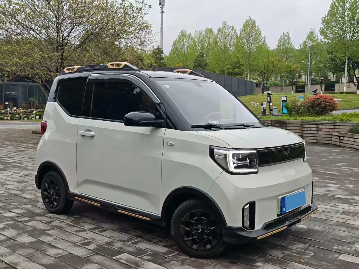 2022 WuLing HongGuang MINI EV BEV 26.5KWH,autocango,china used car exporter,china ev exporter,chinese used car exporter,chinese used ev exporter