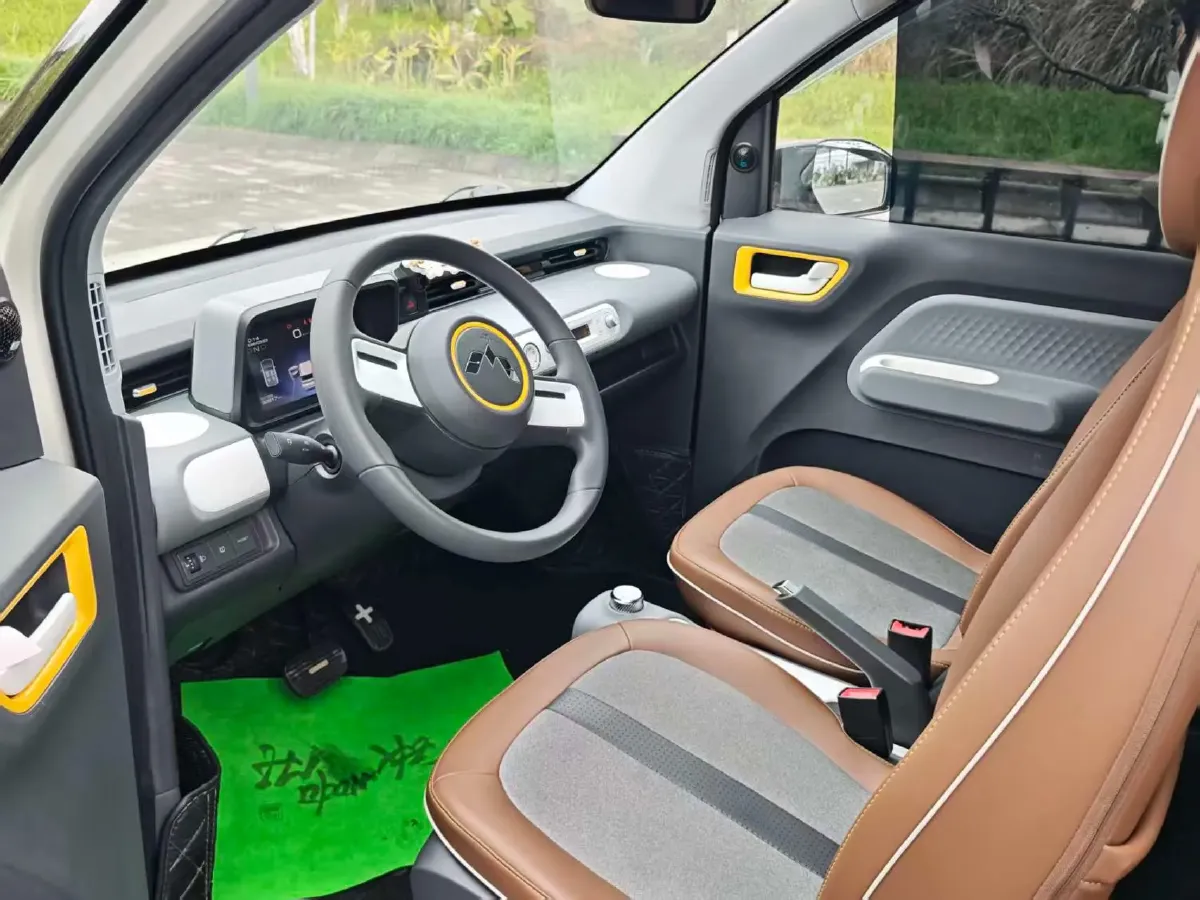 2022 WuLing HongGuang MINI EV BEV 26.5KWH,autocango,china used car exporter,china ev exporter,chinese used car exporter,chinese used ev exporter