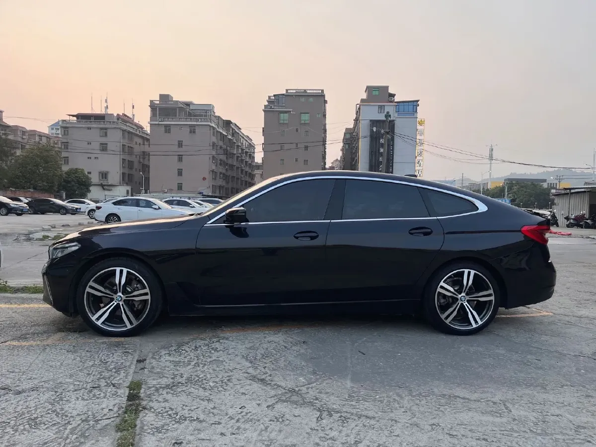 2021 BMW 6 Series GT 2.0T 258HP L4 8AT,autocango,china used car exporter,china ev exporter,chinese used car exporter,chinese used ev exporter