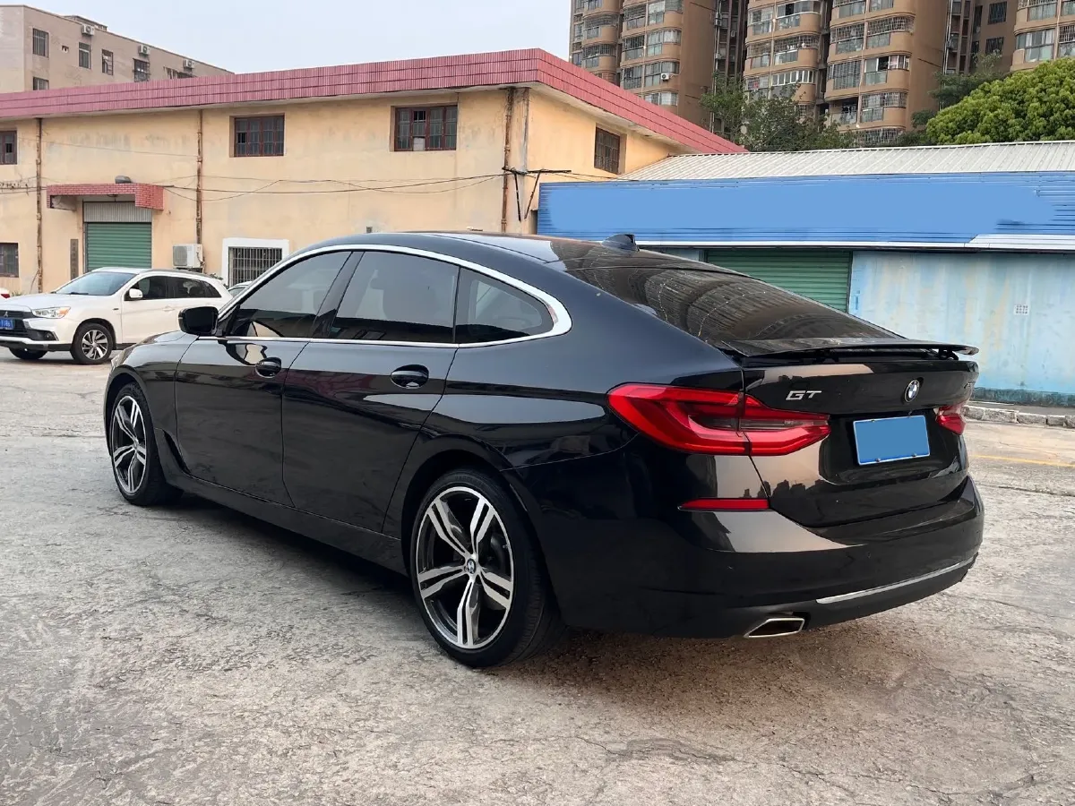 2021 BMW 6 Series GT 2.0T 258HP L4 8AT,autocango,china used car exporter,china ev exporter,chinese used car exporter,chinese used ev exporter