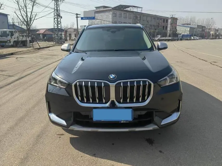 2024 BMW X1 1.5T 156HP L3 7DCT,autocango,china used car exporter,china ev exporter,chinese used car exporter,chinese used ev exporter