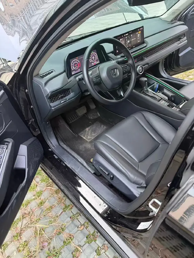 2025 Honda Accord 1.5T 192HP L4 CVT,autocango,china used car exporter,china ev exporter,chinese used car exporter,chinese used ev exporter