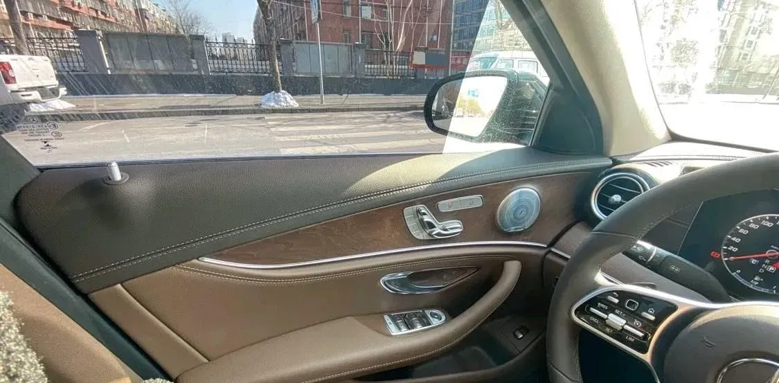 2020 Mercedes-Benz E Class 2.0T 258HP L4 9AT,autocango,china used car exporter,china ev exporter,chinese used car exporter,chinese used ev exporter