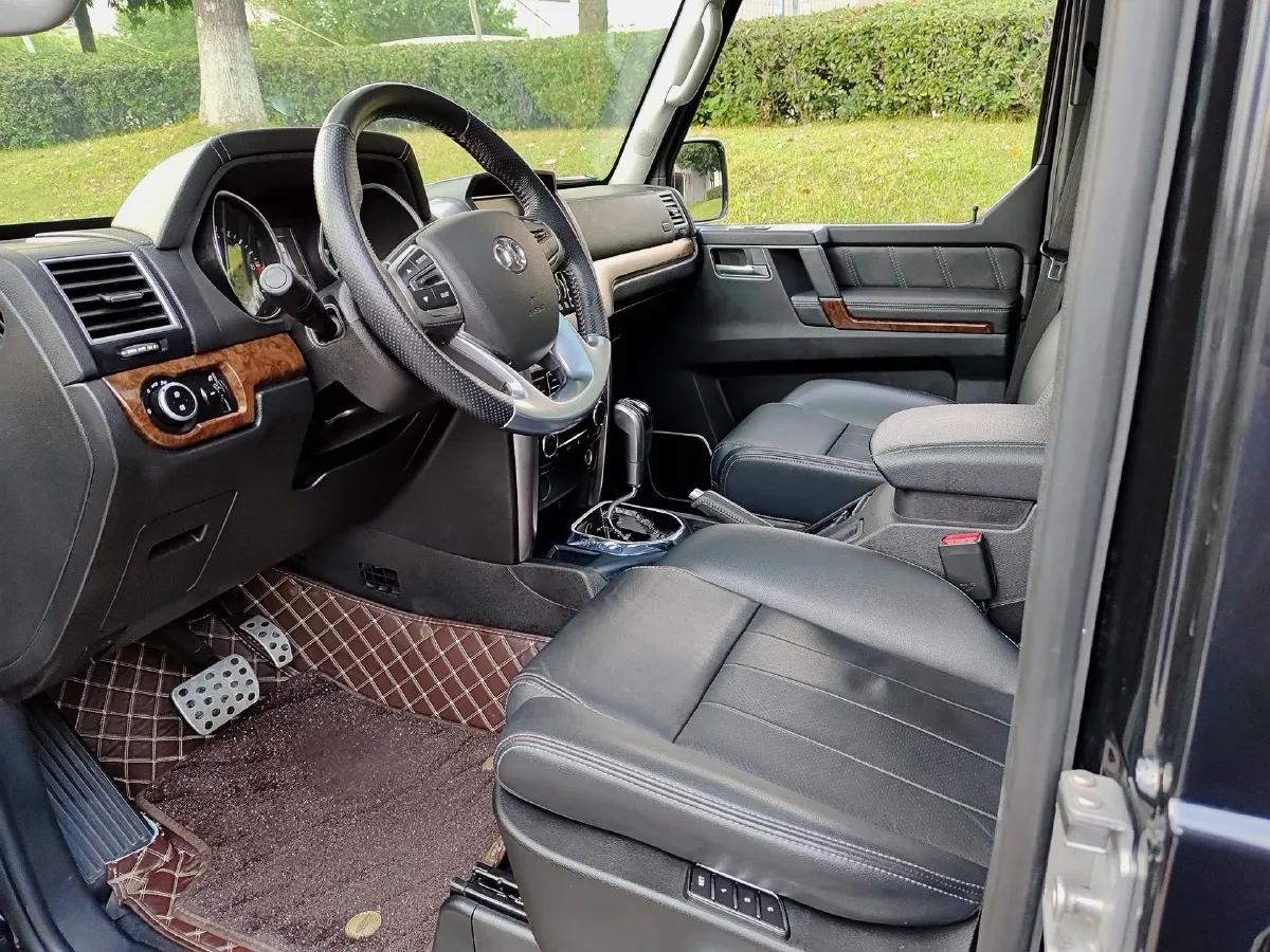 2018 Beijing BJ80 2.3T 231HP L4 6AT,autocango,china used car exporter,china ev exporter,chinese used car exporter,chinese used ev exporter